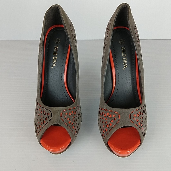 Wild Diva Loraine-23 Cutout Peep Toe High Heels - Picture 2 of 11